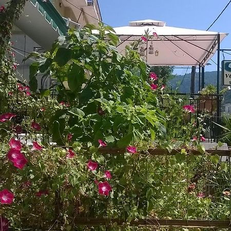Noufara Hotel كامينا فورلا المظهر الخارجي الصورة