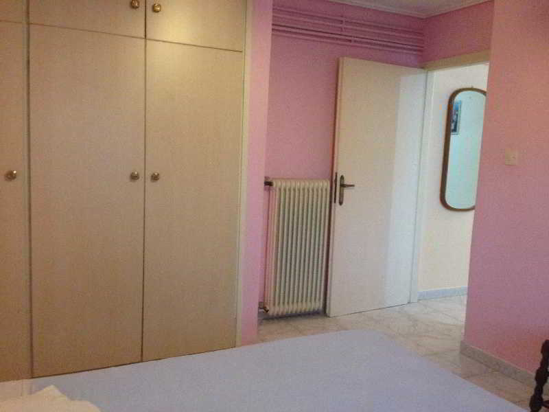 Noufara Hotel كامينا فورلا المظهر الخارجي الصورة