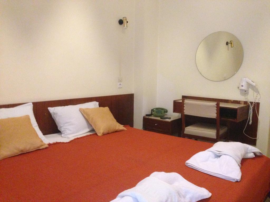 Noufara Hotel كامينا فورلا المظهر الخارجي الصورة