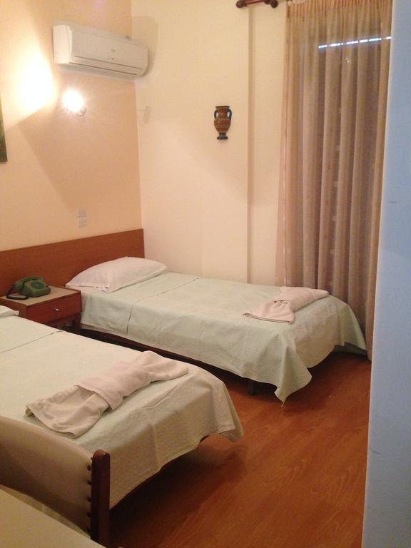 Noufara Hotel كامينا فورلا المظهر الخارجي الصورة