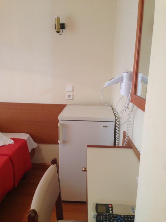Noufara Hotel كامينا فورلا الغرفة الصورة
